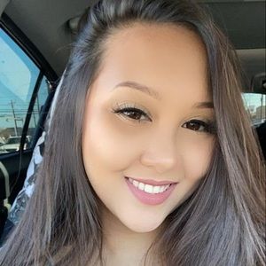 Meet your Posher, Kanani